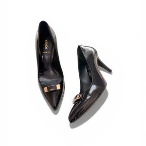 Vintage Fendi Patent Leather Pointed Toe Logo Bar Pumps EU 37